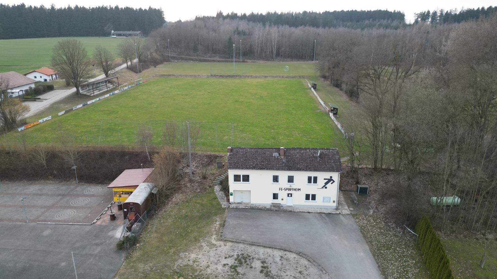 Waldstadion Spielfeld Luftbild