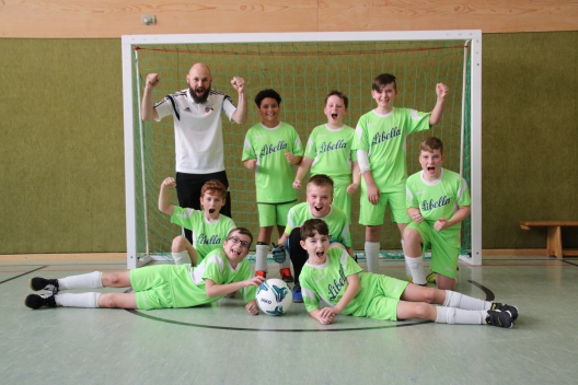 FCE Juniorenteam im Jubel